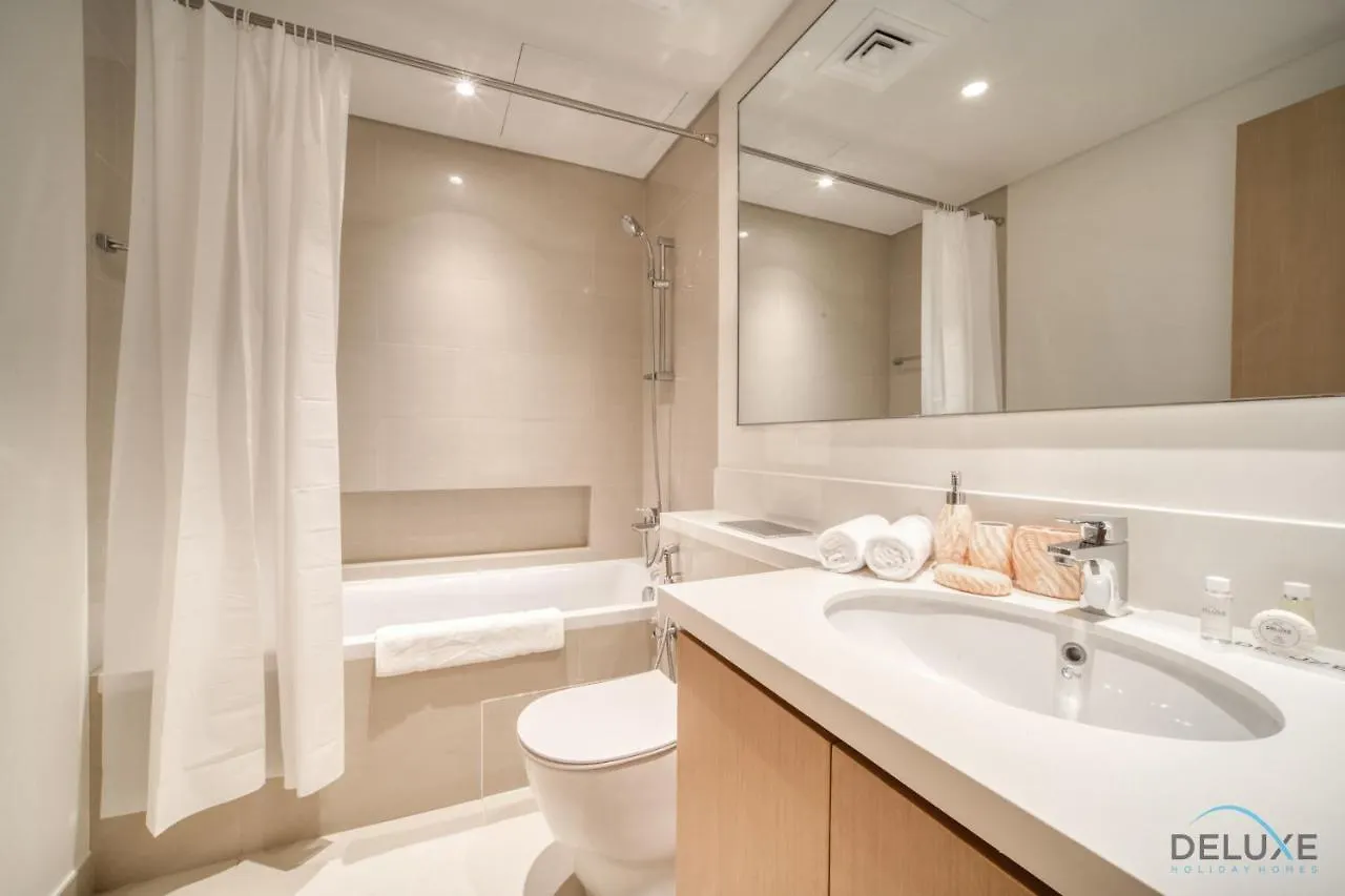 Elegant 1Br At Harbour Views Tower 1 By Deluxe Holiday Homes Dubai Apartment